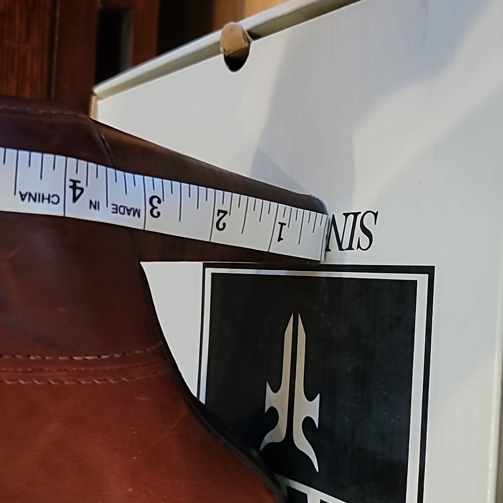 Frye Miranda Stud Bootie size 7.5 M Whiskey brown - Picture 5 of 6